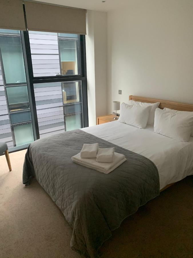 Quartermile 1 Bedroom Apartment Единбург Екстериор снимка
